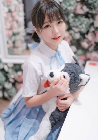 亚洲美女蹲便器撒尿_DVD高清在线