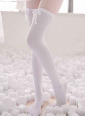 3p娇妻在客厅被弄到高潮_蓝光免费在线观看
