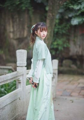 精品无人区一区二区_DVD免费在线播放