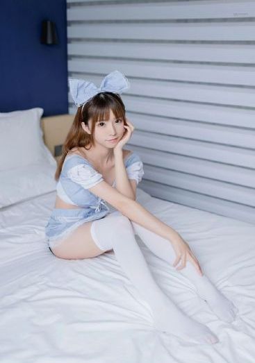 奶头又大又白喷奶水_蓝光完整版观看