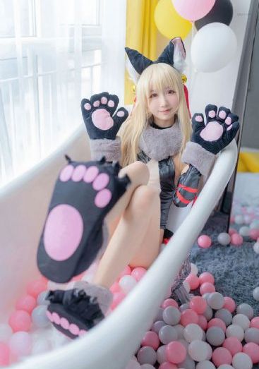 高压监狱免费完整_十万网红美女美酱
