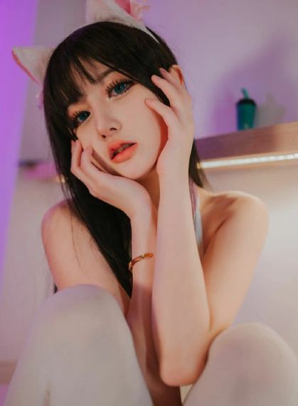淫妇一区二区三区_超清全集免费观看