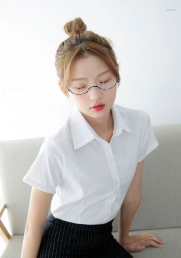 少妇逼屄全毛片_4K免费播放