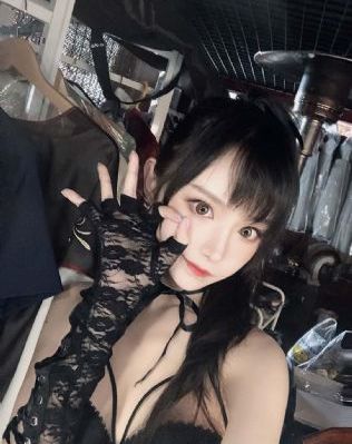 劲爆欧美第一页在线_字幕高清版在线播放