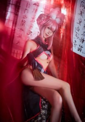 亚洲女人湿漉漉牝户_720在线观看完整版